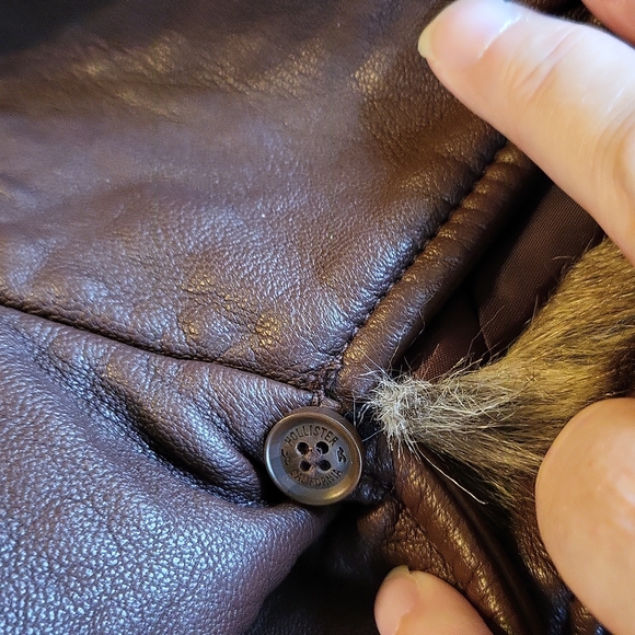 Hollister Faux leather jacket with Faux fur collar - Picture 13 of 14